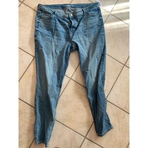 BNWT! Old Navy Rockstar Light Wash Jeans